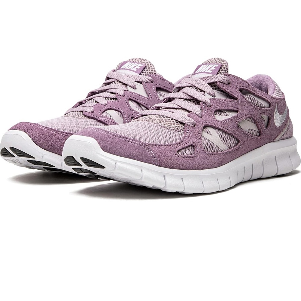 Nike Womens Free Run 2 Sneaker
